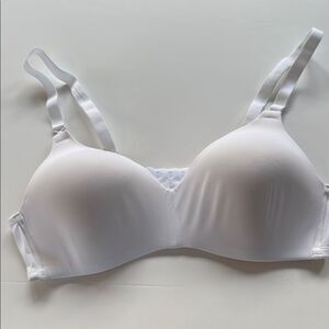 WARNERS WHITE T-SHIRT BRA WIREFREE White Seamless Women's Bra 38B